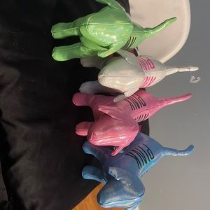 4 Victoria’s Secret collectible dogs